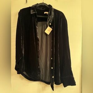 Faherty black velvet button down